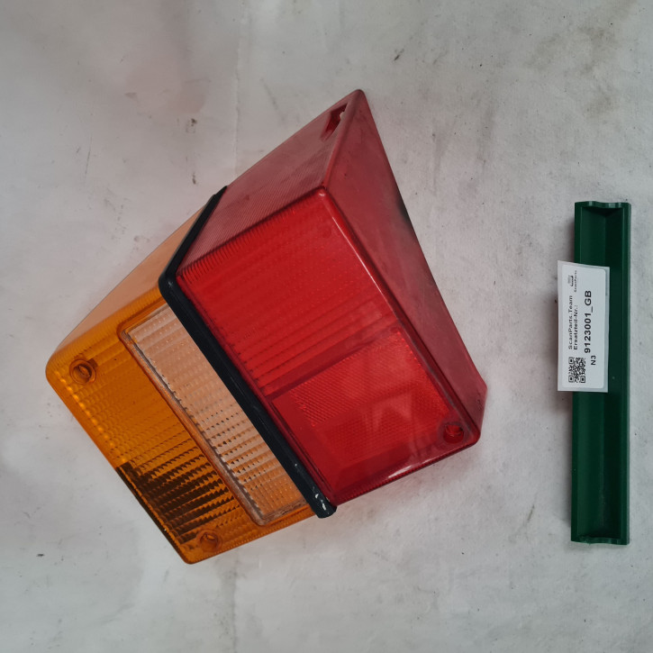 TAIL LIGHT LENS 900 RH