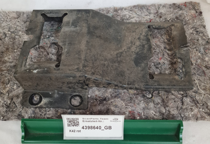 STOSSFÄNGER HALTER HINTEN RECHTS 900/II 9-3