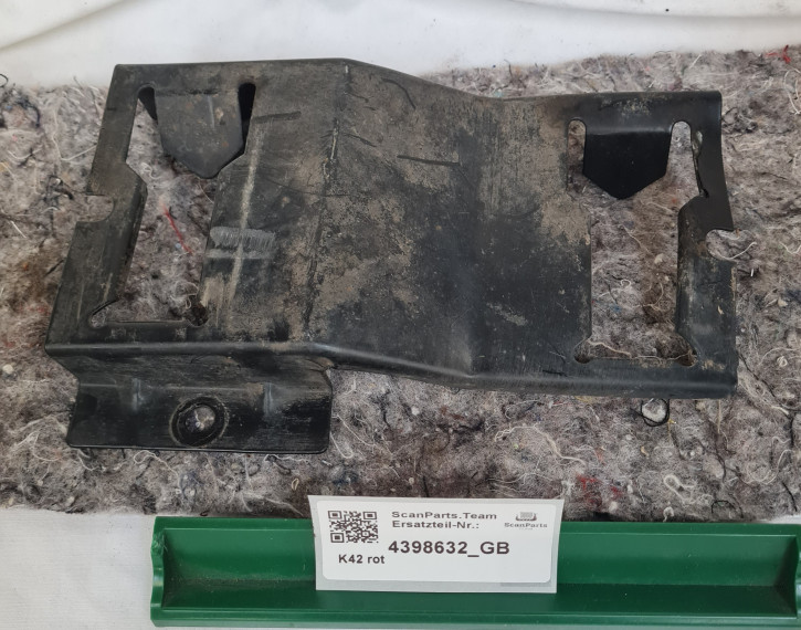 STOSSFÄNGER HALTER HINTEN LINKS 900/II 9-3