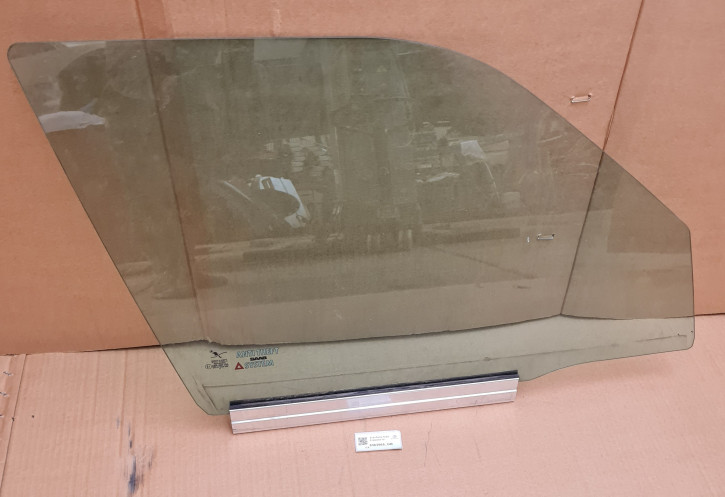 DOOR WINDOW FRONT RIGHT 9-5