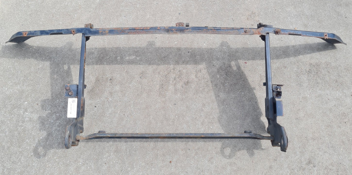 RADIATOR SUPPORT 900 -1986