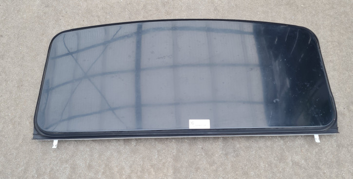 SUNROOF HATCH WITH SEALING 900