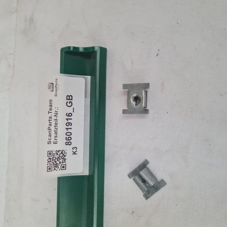 KCLIP NUT DOOR PANEL 900 9000
