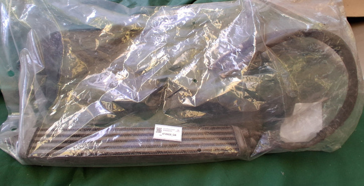 MOTOR ÖLKÜHLER MIT SCHLÄUCHEN 9-5