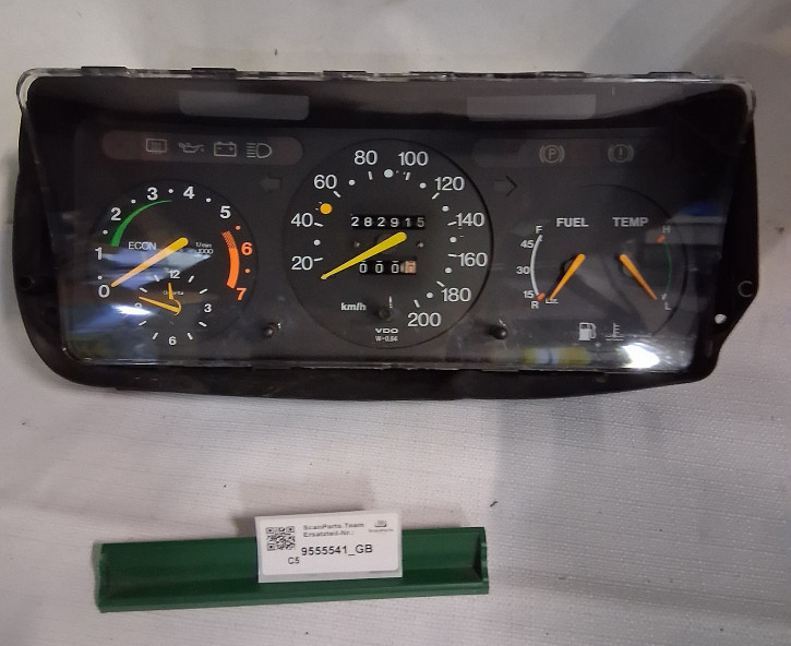 COMBINATION INSTRUMENT 900