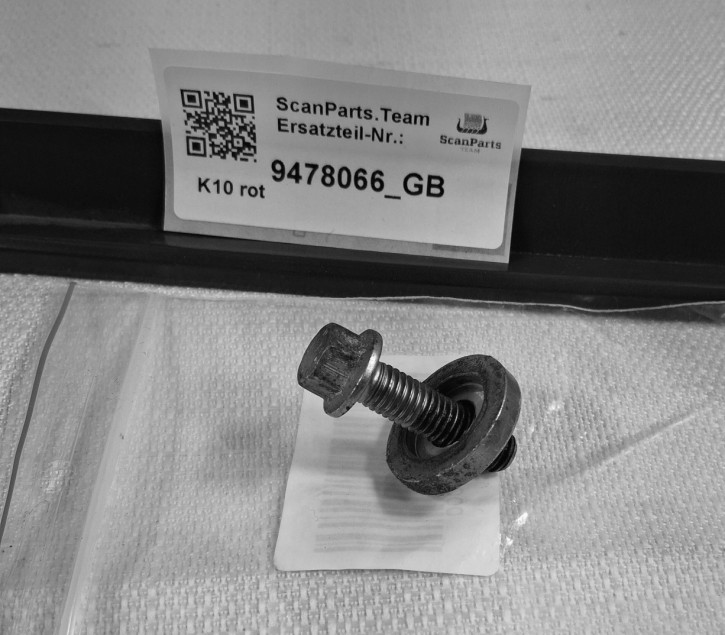 SCHRAUBE SCHEIBE VORDERSITZ 900