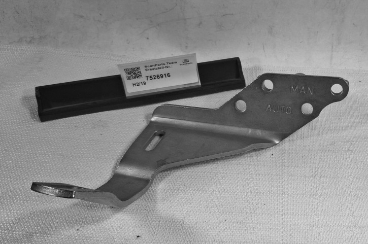 BRACE EXHAUST B202 TURBO