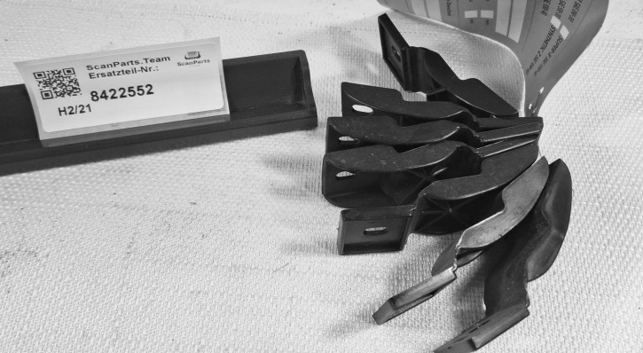 SCHARNIER HANDSCHUHFACH 90 99