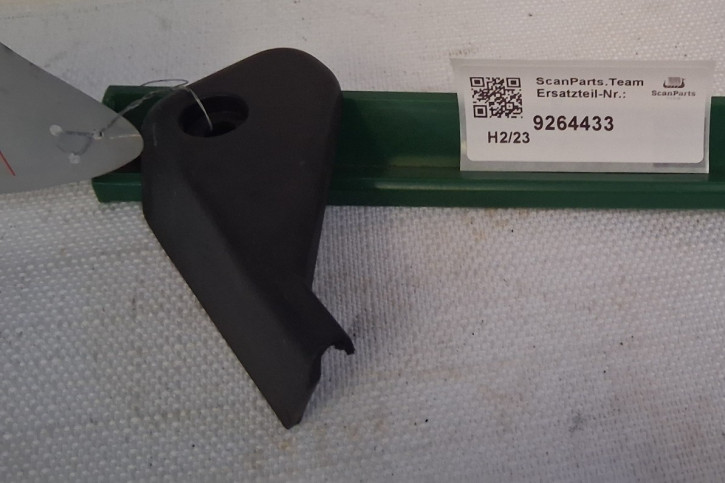 PROTECTION REAR DOOR LEFT 9000