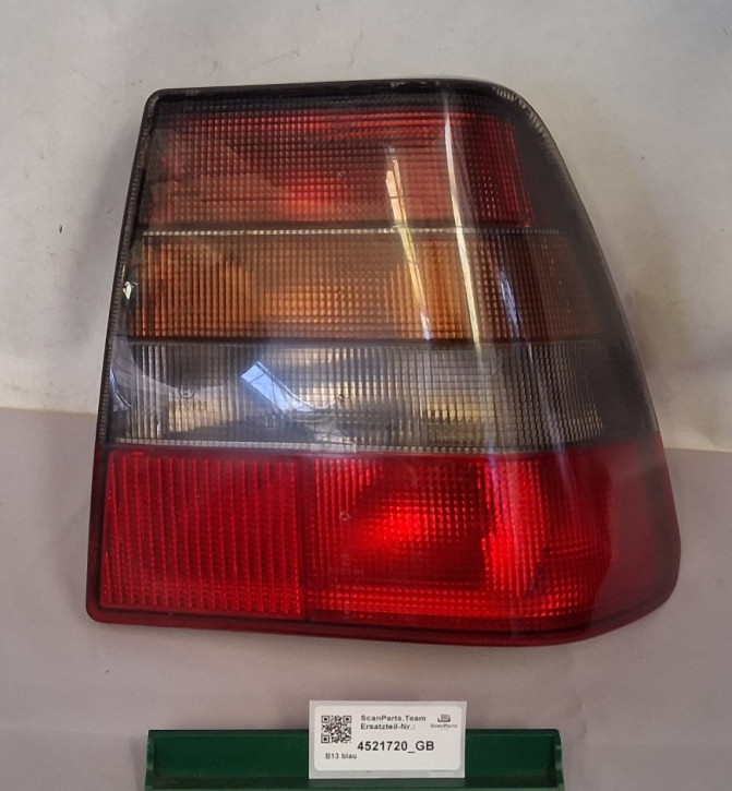 TAILLIGHT RIGHT 9000 CD