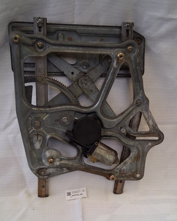 WINDOW REGULATOR REAR LEFT 900 CV