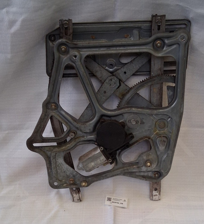 WINDOW REGULATOR REAR RIGHT 900 CV