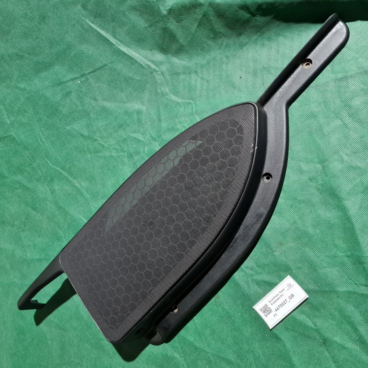 GRILLE LOUDSPEAKER RER RIGHT 900NG 9-3