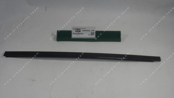 ZIERLEISTE FAHRERTÜR 900 4- UND 5-TÜRER