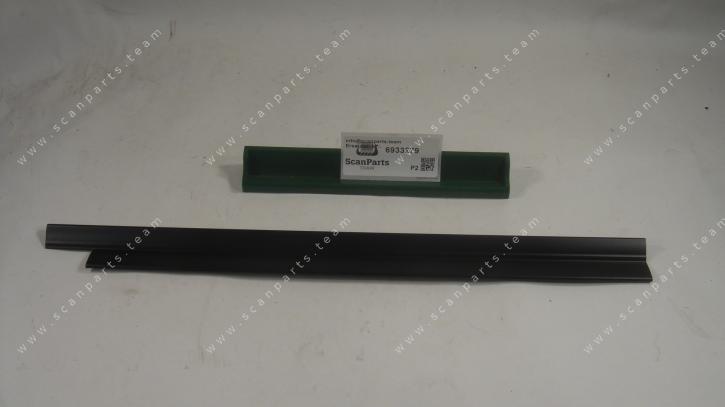 DECOR STRIP REAR WINDOW RIGHT 900 CV