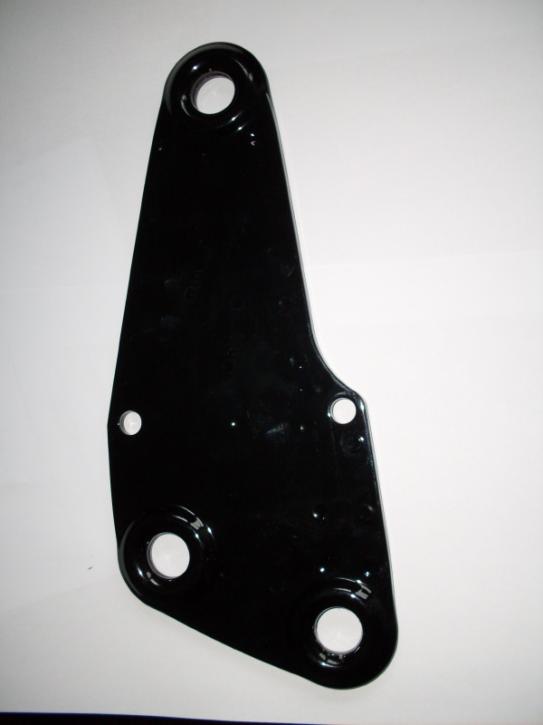 Shock absorber mounting plate behind 1959-1978