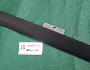 ABDECKLEISTE STOSSSTANGE HINTEN 900 SEDAN