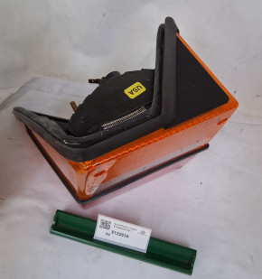 TAIL LIGHT LEFT 900 - NOS
