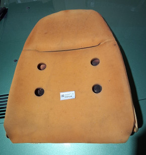 BACKREST CUSHION FRONT 900