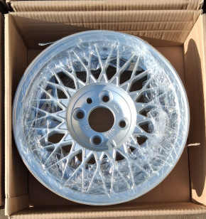 15" CROSS SPOKE RIM KIT WITH CAPS 900 9000