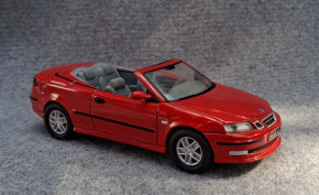 YATMING MODELL 9-3 AERO CABRIO ROT