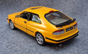 HONGWELL MODEL 9-3 SE COUPE YELLOW