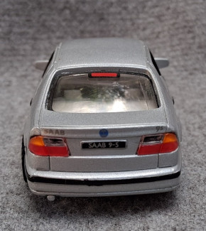 HONGWELL MODEL 9-5 SEDAN SILVER