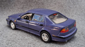 HONGWELL MODEL 9-5 SEDAN BLUE