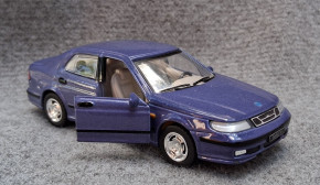 HONGWELL MODEL 9-5 SEDAN BLUE