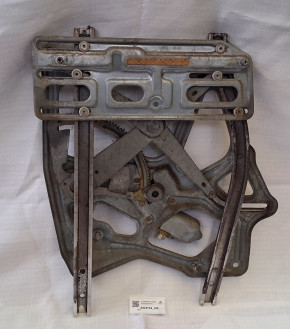 WINDOW REGULATOR REAR RIGHT 900 CV