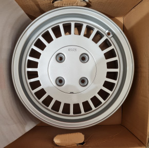 15" US TURBO RIM KIT WITH CAPS 90 99 900